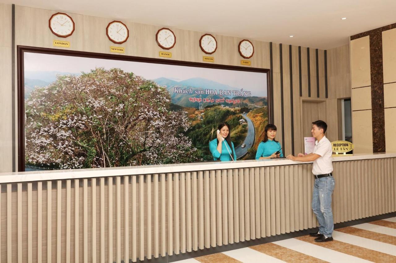 Hotel Khach San Hoa Ban Trang Son La Exterior foto